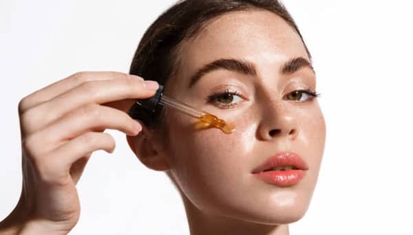 ویژگی های میکرو سرم ویتامین سی هایلایف :