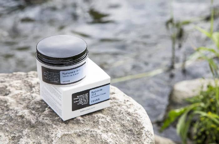 General features of Cozarex hyaluronic acid moisturizing cream: